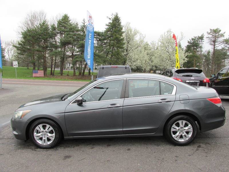 2010 Honda Accord for sale at GEG Automotive in Gilbertsville PA