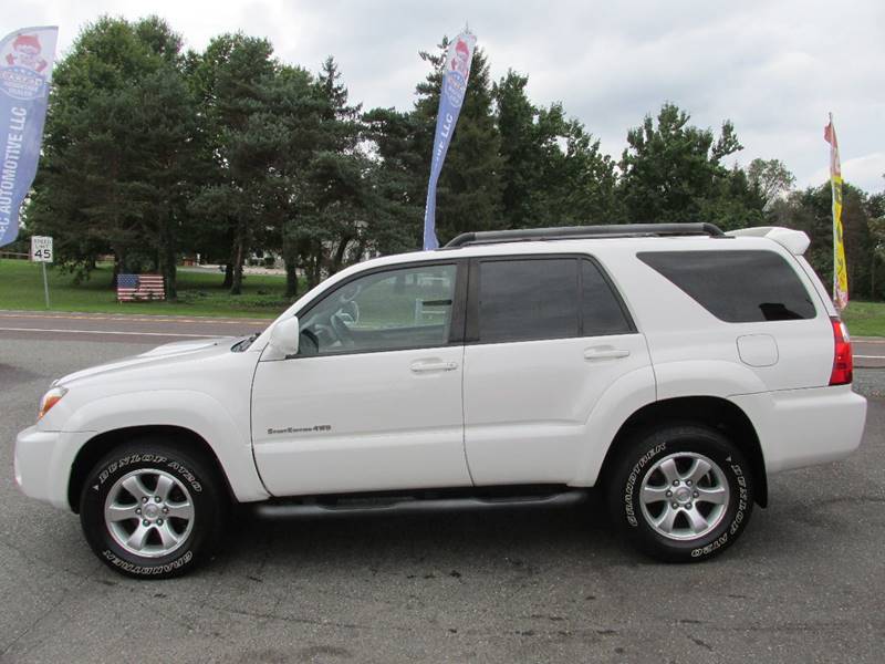 2006 Toyota 4Runner for sale at GEG Automotive in Gilbertsville PA