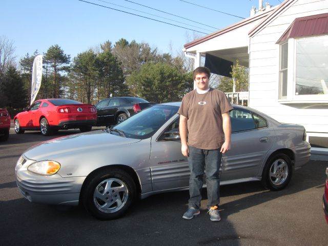 1999 Pontiac Grand Am for sale at GEG Automotive in Gilbertsville PA