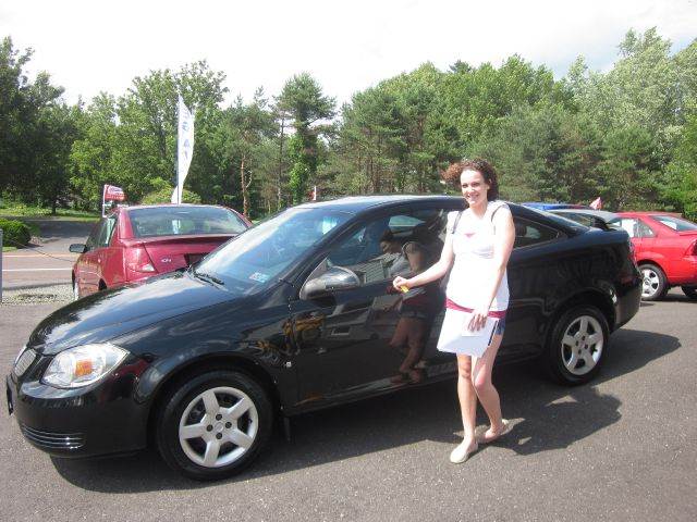 2009 Pontiac G5 for sale at GEG Automotive in Gilbertsville PA