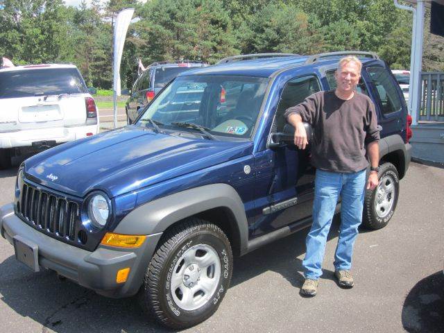 2006 Jeep Liberty for sale at GEG Automotive in Gilbertsville PA