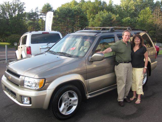 2003 Infiniti QX4 for sale at GEG Automotive in Gilbertsville PA