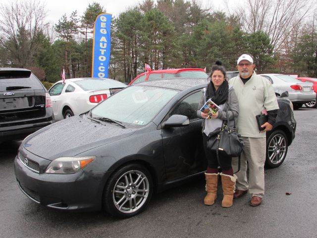 2006 Scion tC for sale at GEG Automotive in Gilbertsville PA