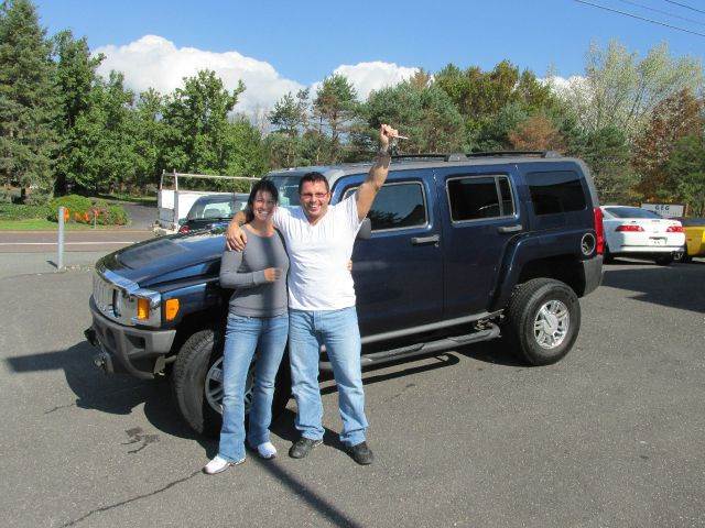 2007 HUMMER H3 for sale at GEG Automotive in Gilbertsville PA