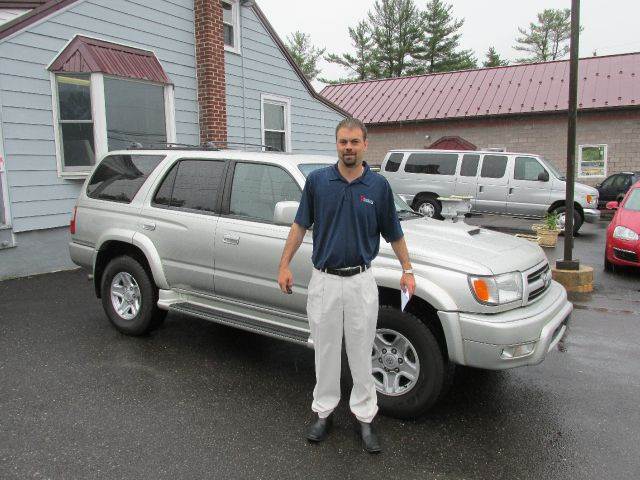 2000 Toyota 4Runner for sale at GEG Automotive in Gilbertsville PA