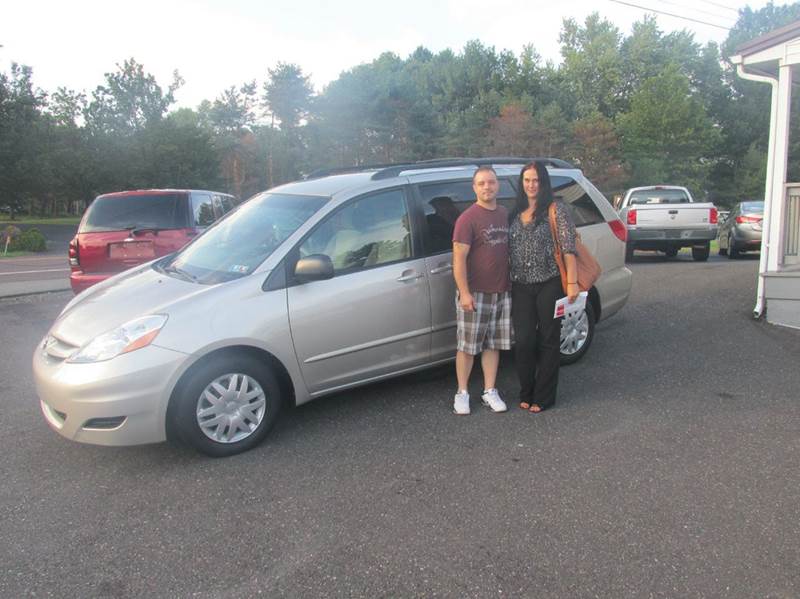 2008 Toyota Sienna for sale at GEG Automotive in Gilbertsville PA