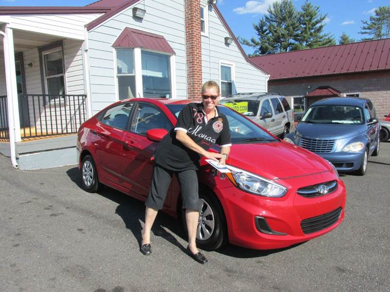 2015 Hyundai Accent for sale at GEG Automotive in Gilbertsville PA