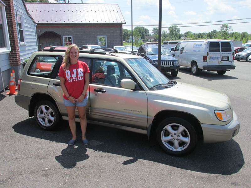 2001 Subaru Forester for sale at GEG Automotive in Gilbertsville PA