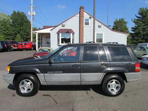 1998 Jeep Grand Cherokee for sale at GEG Automotive in Gilbertsville PA