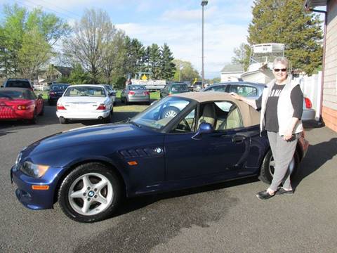 1997 BMW Z3 for sale at GEG Automotive in Gilbertsville PA