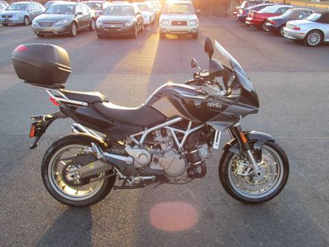 2010 Aprilia MANA