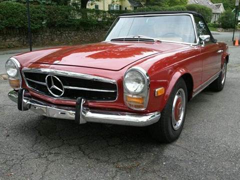 1969 Mercedes-Benz 280-Class for sale at Beverly Farms Motors in Beverly MA