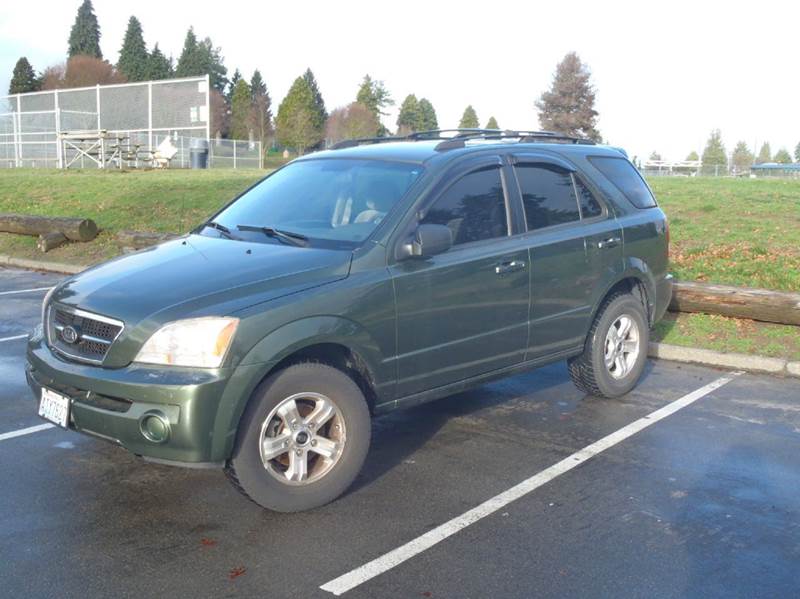 2005 Kia Sorento for sale at Crown Hill Auto Sales in Seattle WA