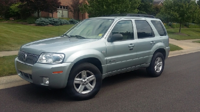 2006 Mercury Mariner Hybrid for sale at Five Star Auto Group in North Canton OH
