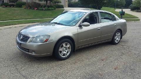 2005 Nissan Altima for sale at Five Star Auto Group in North Canton OH
