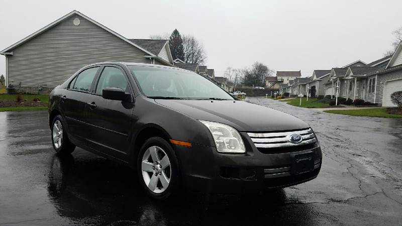 2006 Ford Fusion for sale at Five Star Auto Group in North Canton OH