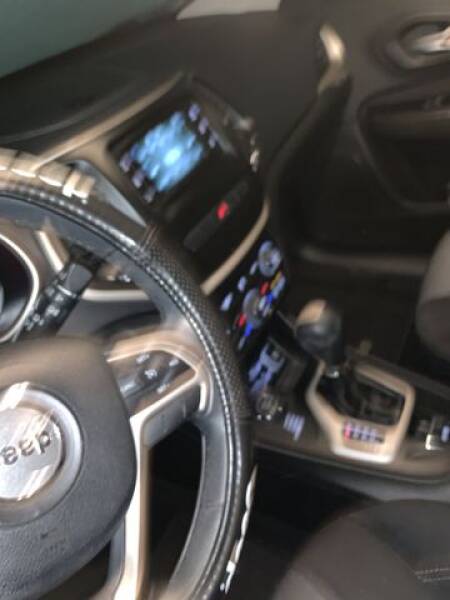 2014 Jeep Cherokee (image 6)