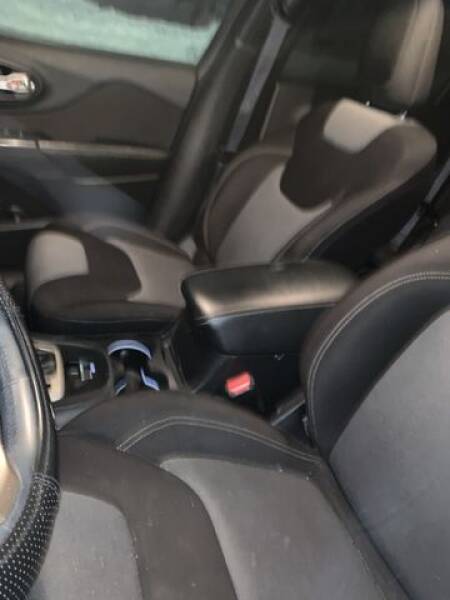 2014 Jeep Cherokee (image 5)