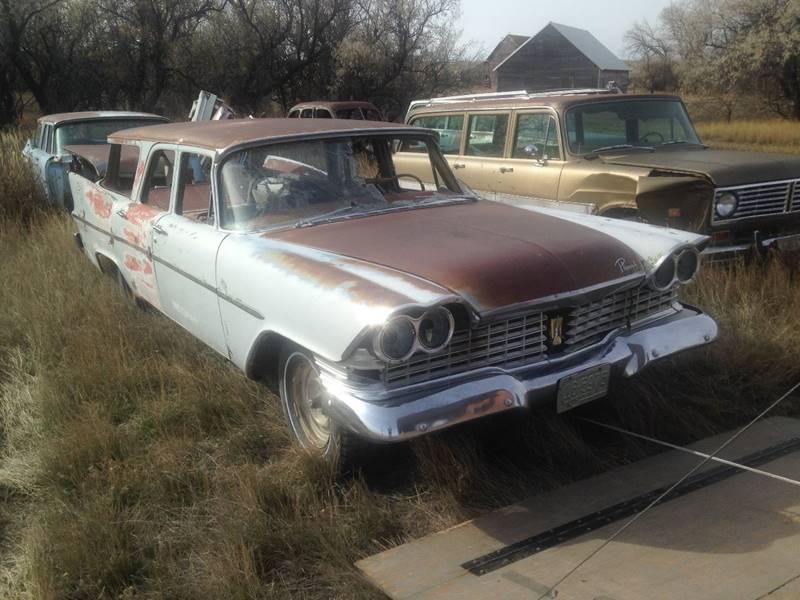1959 Plymouth Two Suburban