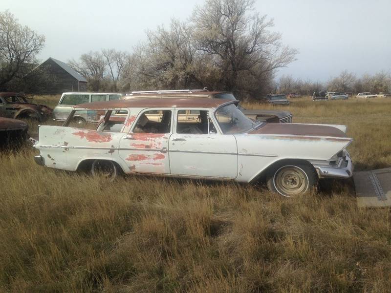 1959 Plymouth Two Suburban
