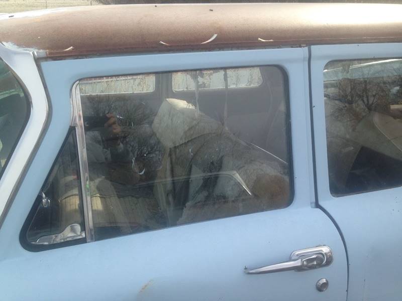 1959 Plymouth Two Suburban