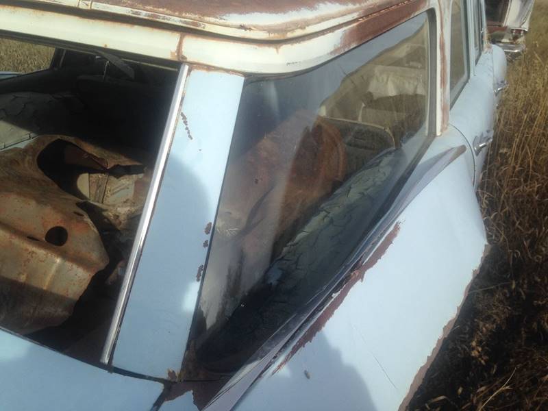 1959 Plymouth Two Suburban