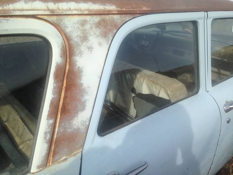 1959 Plymouth Two Suburban