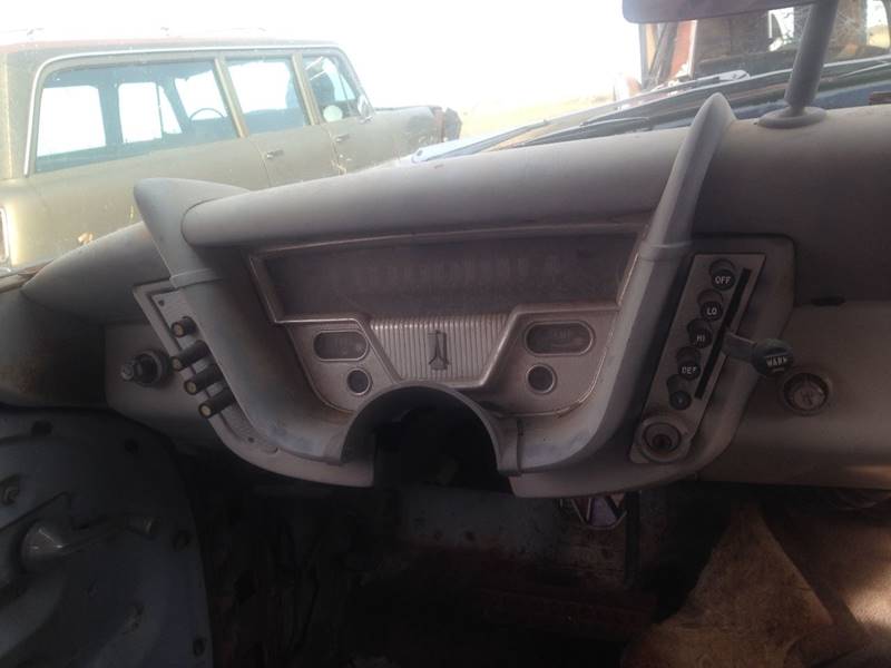 1959 Plymouth Two Suburban