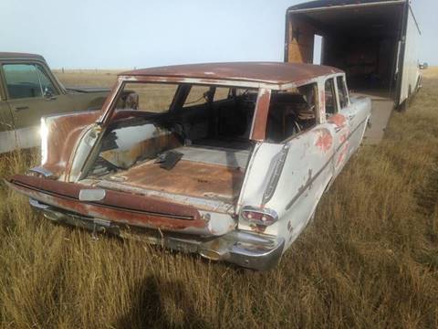 1959 Plymouth Two Suburban