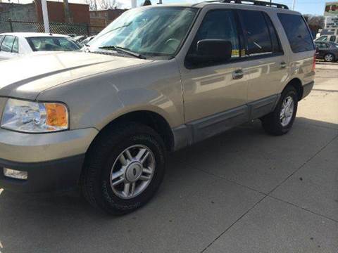 2005 Ford Expedition for sale at Dino Auto Sales in Omaha NE
