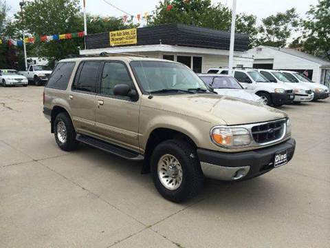 2000 Ford Explorer for sale at Dino Auto Sales in Omaha NE