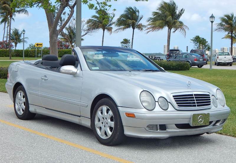 2003 Mercedes-Benz CLK for sale at VE Auto Gallery LLC in Lake Park FL