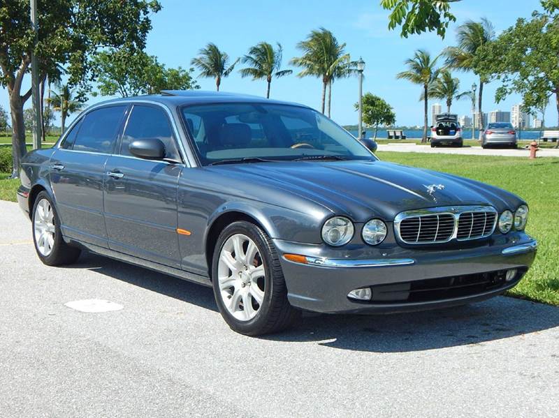 2005 Jaguar XJ-Series for sale at VE Auto Gallery LLC in Lake Park FL