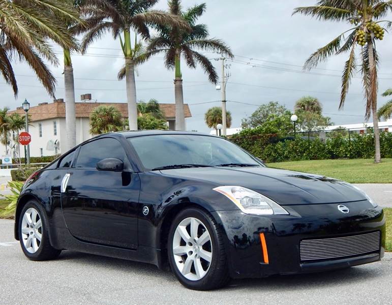 2004 Nissan 350Z for sale at VE Auto Gallery LLC in Lake Park FL