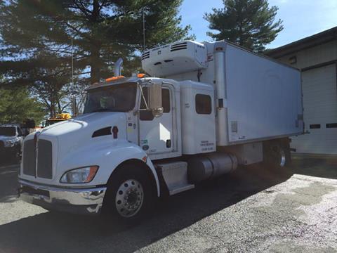 2010 Kenworth T270