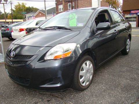 2007 Toyota Yaris for sale at SILVER ARROW AUTO SALES CORPORATION in Newark NJ