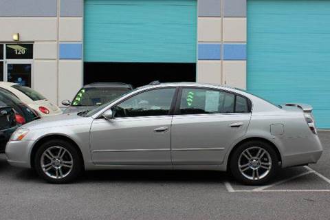 2003 Nissan Altima for sale at M & M Auto Brokers in Chantilly VA