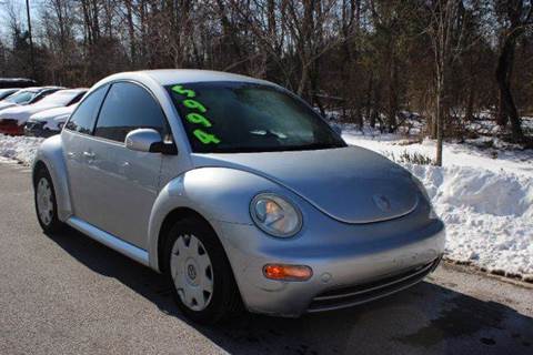 2004 Volkswagen New Beetle for sale at M & M Auto Brokers in Chantilly VA