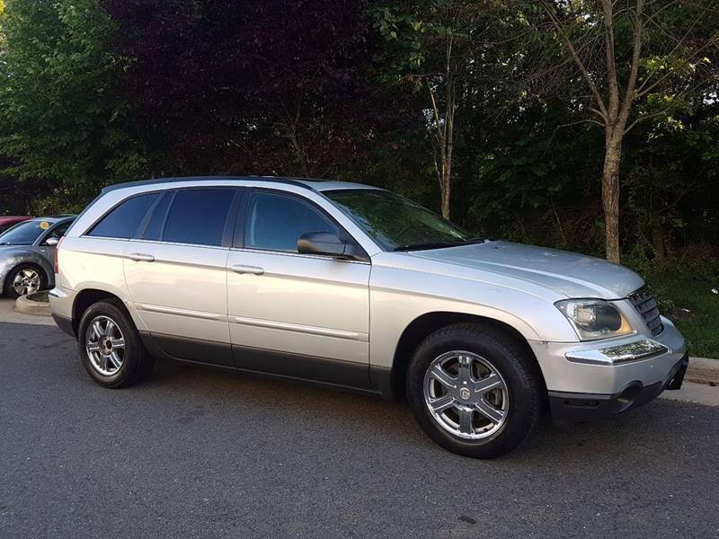 2004 Chrysler Pacifica AWD 4dr Wagon In Chantilly VA M & M Auto Brokers