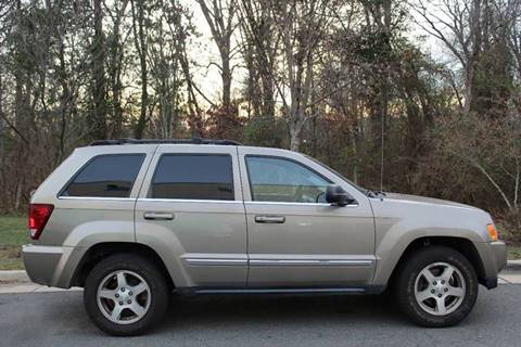 2005 Jeep Grand Cherokee for sale at M & M Auto Brokers in Chantilly VA