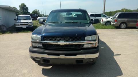 2005 Chevrolet Avalanche for sale at C & N SALES 2 in Kearney MO