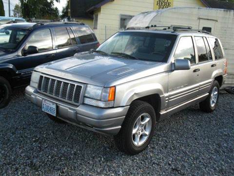 1998 Jeep Grand Cherokee for sale at MIDLAND MOTORS LLC in Tacoma WA