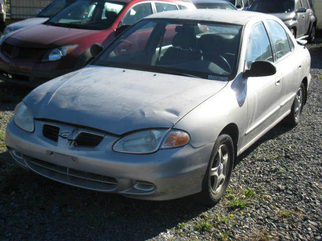 1999 Hyundai Elantra for sale at MIDLAND MOTORS LLC in Tacoma WA
