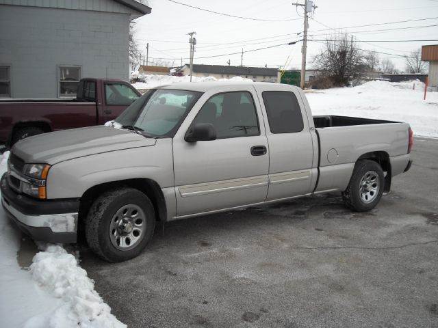 2004 Chevrolet Silverado 1500 for sale at Captain Auto in Bluffton IN