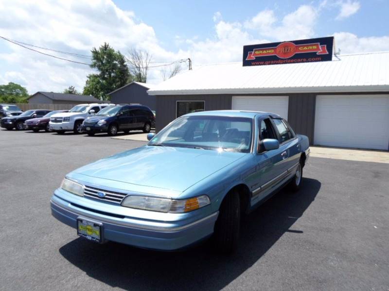 1994 Ford Crown Victoria for sale at Grand Prize Cars in Cedar Lake IN