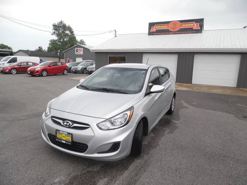 2012 Hyundai Accent for sale at Grand Prize Cars in Cedar Lake IN