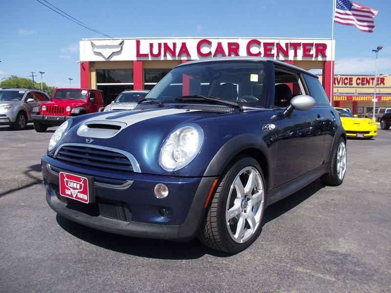 2006 MINI Cooper for sale at LUNA CAR CENTER in San Antonio TX