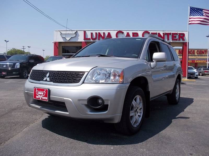 2011 Mitsubishi Endeavor for sale at LUNA CAR CENTER in San Antonio TX
