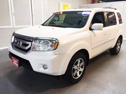 2011 Honda Pilot for sale at LUNA CAR CENTER in San Antonio TX