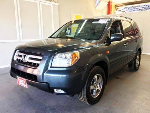 2006 Honda Pilot for sale at LUNA CAR CENTER in San Antonio TX